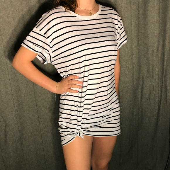 STRIPED T SHIRT DRESS - Picture 2 of 3
